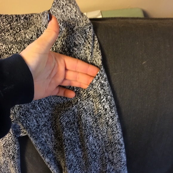 Lululemon 7/8 tights - Picture 4 of 4